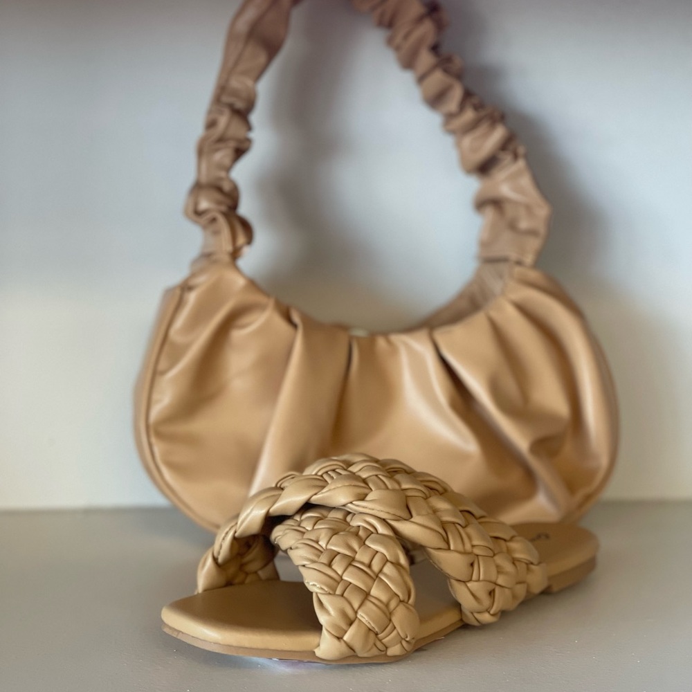 Tan ruched purse